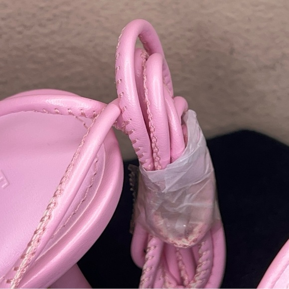 NEW Size 8 Pink Strappy Kitten Heels Forever 21 2.5” Heel Height Floral Accent - Picture 3 of 13